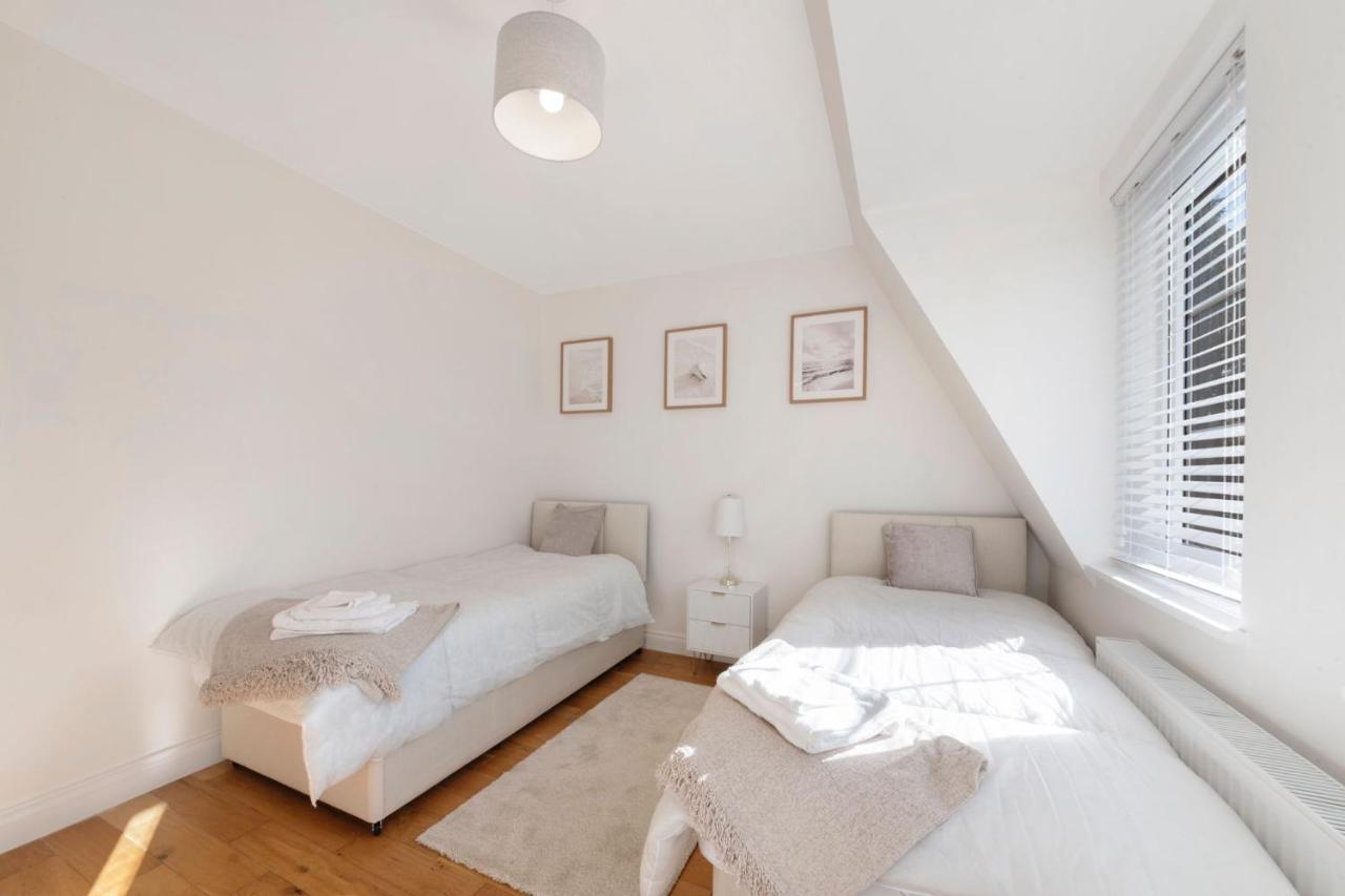 Spacious One Bed Loft Apartment Birchanger Esterno foto